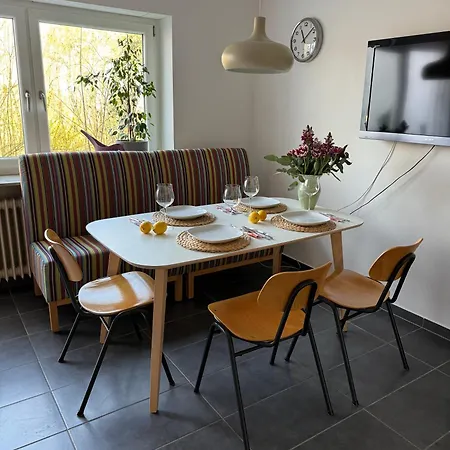 Apartment Stadtnahes Mit Waldblick Wurzburg